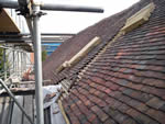 Hand made clay tile roofing in the New Forest from Harris Roofing Limited