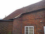 Hand made clay tile roofing in the New Forest from Harris Roofing Limited